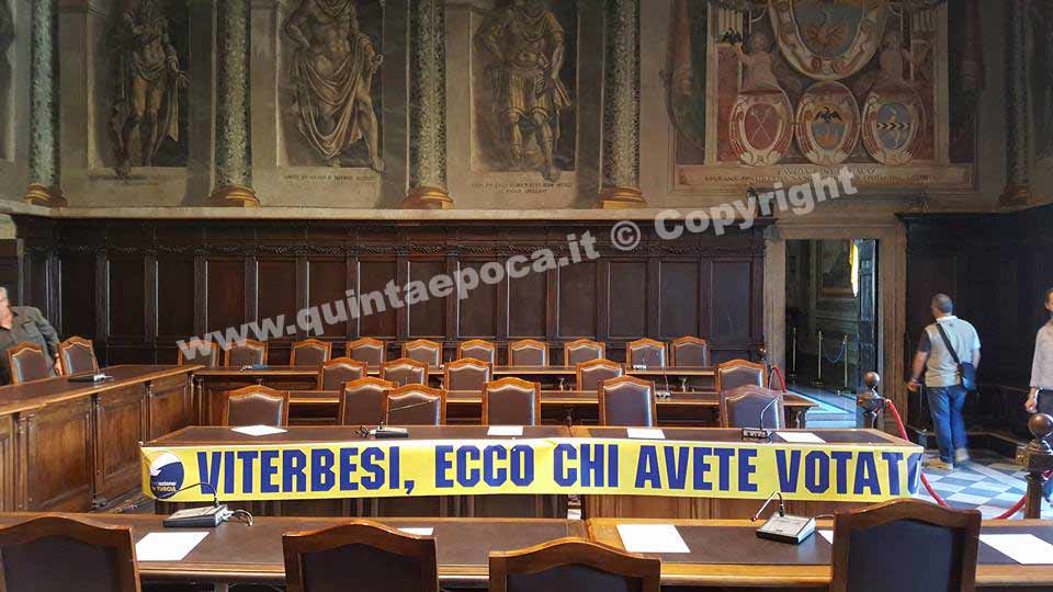 Consiglio su impianti sportivi, maggioranza assente, minoranza attacca: «Gravissima l’assenza del sindaco e il suo appoggio a una parte del consiglio»
