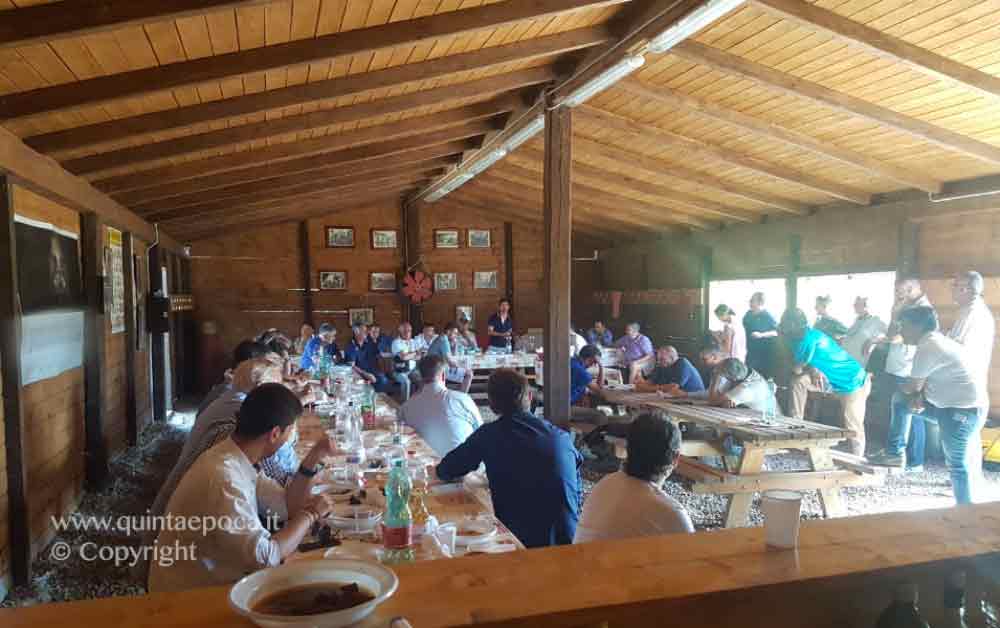 Pranzo a Tuscania: stavolta il centrodestra c’è tutto. C’è Fondazione, ma non ci sono Viva Viterbo e Viterbo 2020.