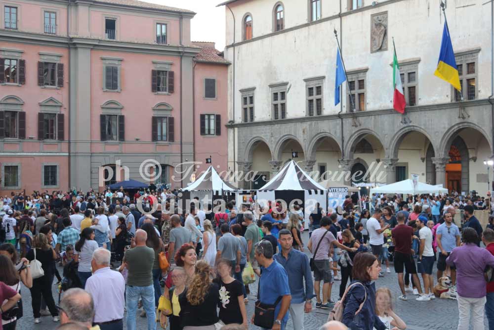 Tuscia Comix catapulta Viterbo nella fantasia e fa il pienone.