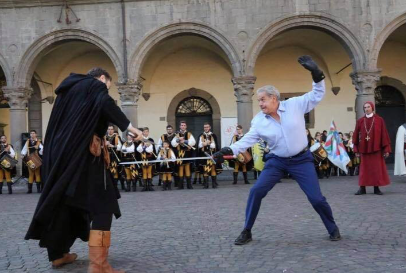 Open day gruppo Sbandieratrici e Musici Città di Viterbo: Arena sfida il maestro d’armi.