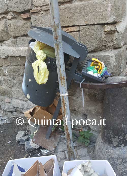 Cestini rotti: il comune chiede indicazioni ai cittadini.