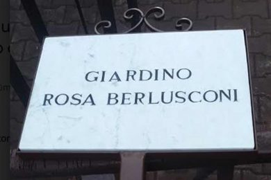 targa-rosa-berlusconi