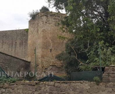 TORRE-PILASTRO