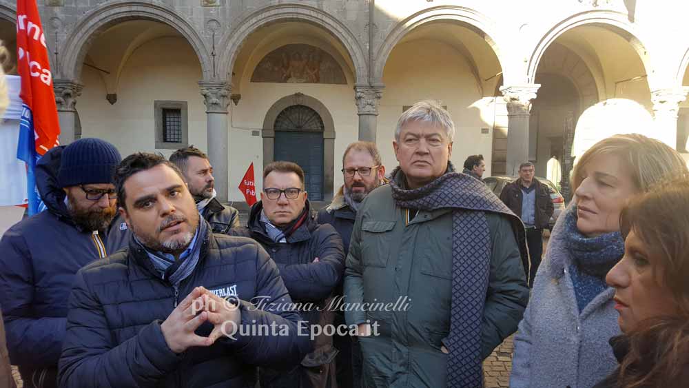 Carcere di Viterbo, Di Stefano (Uspp): «Una bomba ad orologeria». USPP e CGIL in piazza. Incontro con il Prefetto.