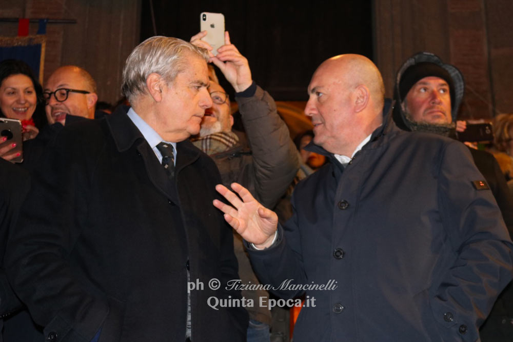 Il Prefetto scrive al Comune: “Bilancio entro 20 giorni o si scioglie il consiglio comunale”.