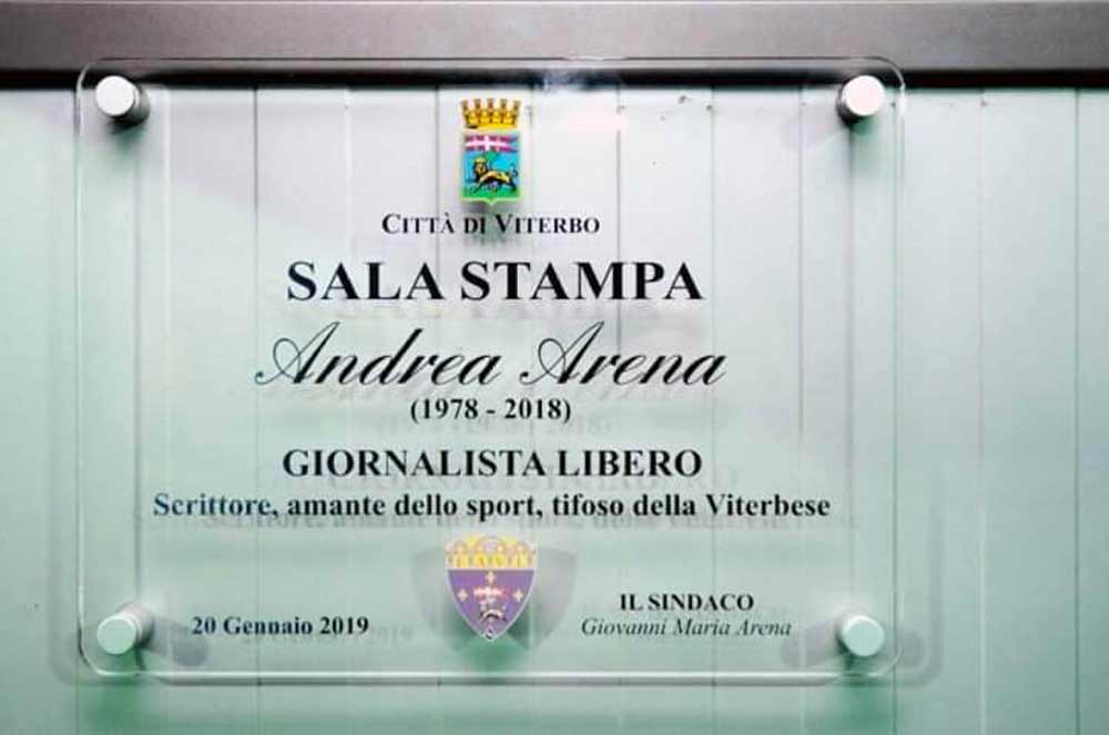 Intitolata la sala stampa dello stadio E. Rocchi al giornalista Andrea Arena scomparso a 40 anni.