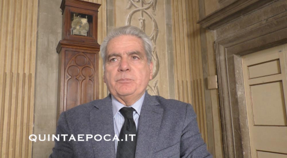 Arena: “Mascherine gratuite in distribuzione da oggi nelle edicole”.