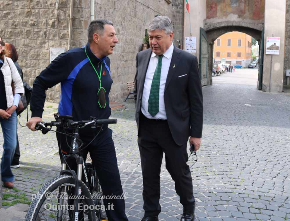 Forza Italia, Marini: «Aspettiamo le decisioni della Lega».