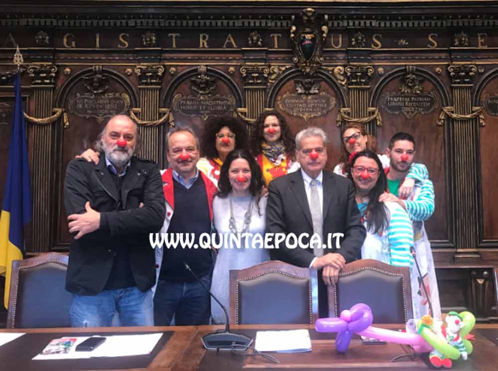 Clownterapia, 15° Giornata del Naso Rosso: i Goji scendono in piazza.