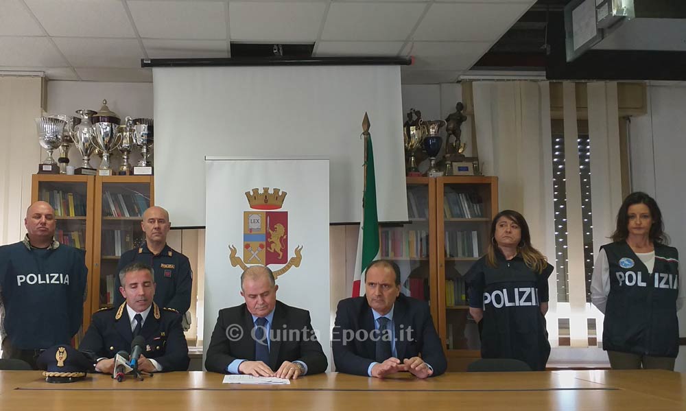 Centro storico, zona critica, un altro reato: “presunta violenza sessuale su due bambine. Arrestato un pakistano”.