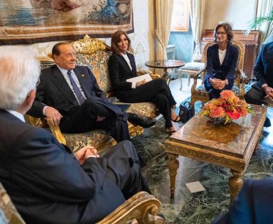 berlusconi-facebook