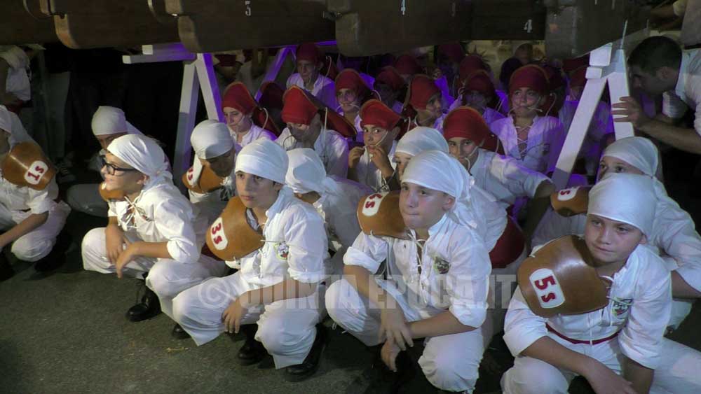 Pilastro, 54° Trasporto S.Rosa: la formazione, le dediche, le girate