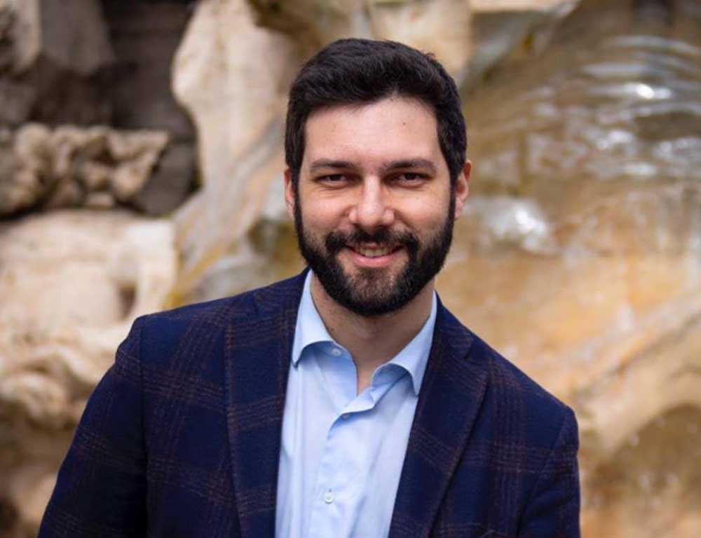 Camera, lapsus di Francesco D’Uva: “Per quale mojito avete aperto la crisi?”.