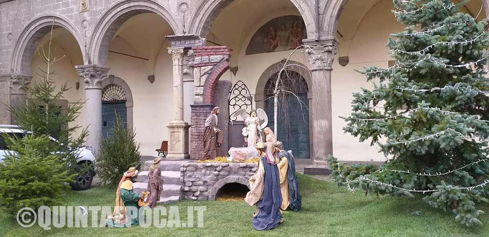 In Piazza del Plebiscito arriva il presepe.
