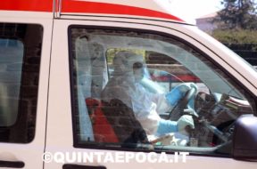 CORONAVIRUS-COVID19-AMBULANZA-INFERMIERE