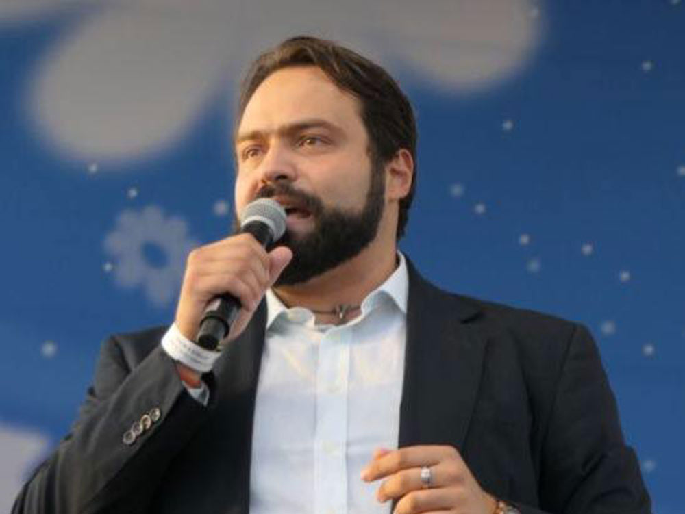 Castaldo (M5S): «L’Italia non è entrata nel Mes. Non lo attiveremo».