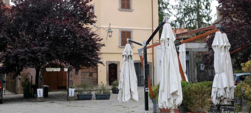 PIAZZA-GESU-RISTORANTI