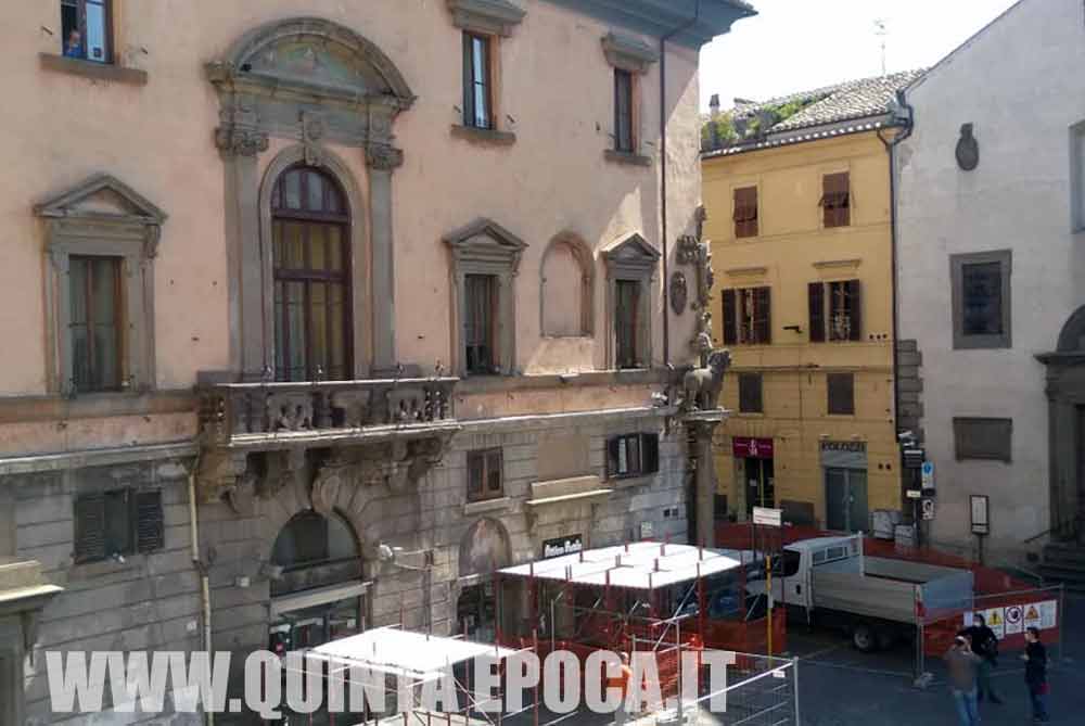 Al via i lavori di restauro conservativo del balcone del Palazzo del Podestà.