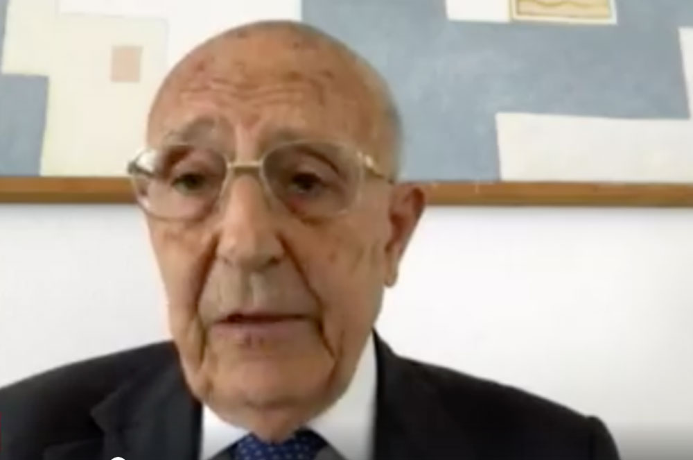 Cassese: «Stato di emergenza per comprare banchi e mascherine? Proroga illegittima»
