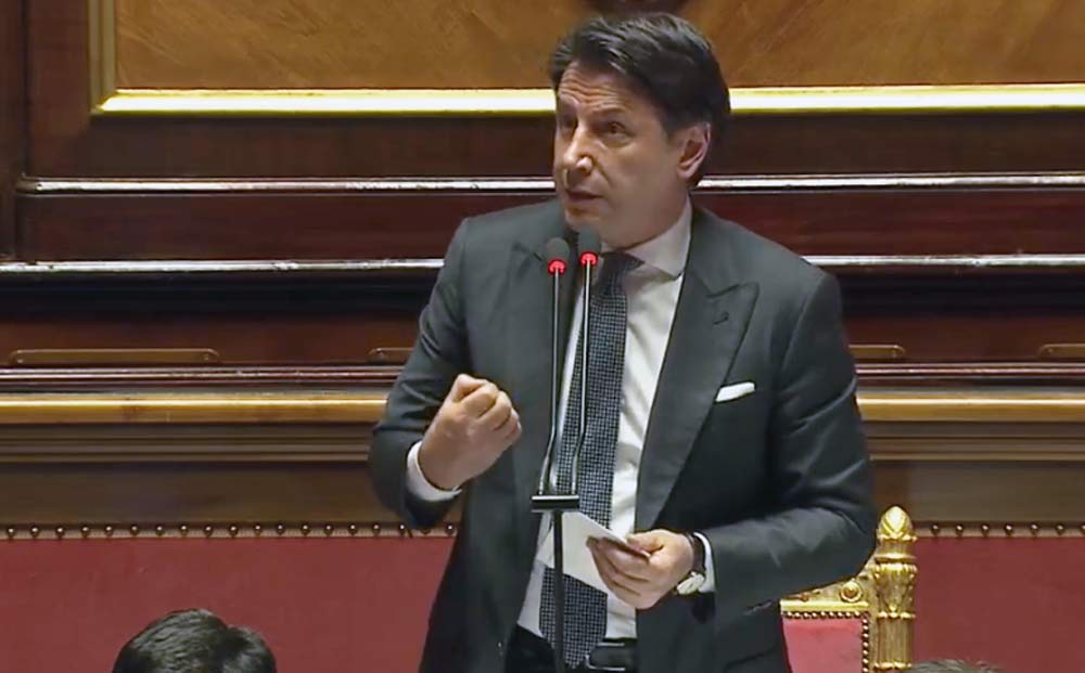 Conte “conta” i responsabili, Renzi: «Domani nascerà il Conte-Mastella».