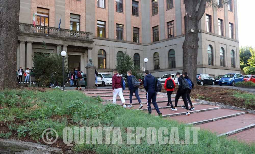 Covid19, Arena: «Positivi tra gli studenti, chiedo aumento didattica a distanza».