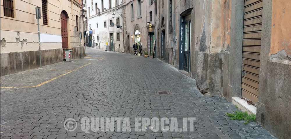 Natale a rischio incassi, Mancini: «Le vie deserte spaventano il commercio».