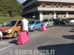 fila-auto-belcolle-covid