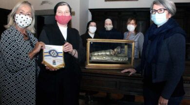 suor-francesca-rotary