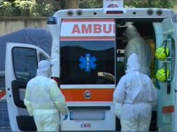 ambulanza coronavirus covid19