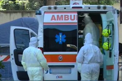 ambulanza coronavirus covid19