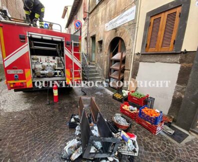 INCENDIO-NEGOZIO