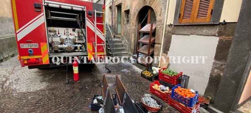 INCENDIO-NEGOZIO