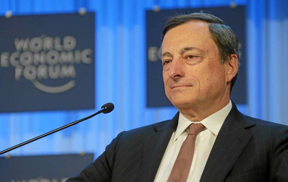 Dal 26 aprile l’Italia riparte, Draghi: «Rischio di tornare indietro molto piccolo».