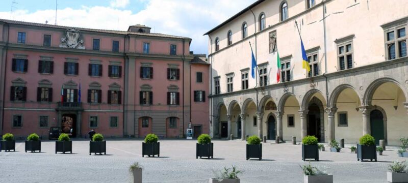 PIAZZA-DEL-PLEBISCITO-COMUNE