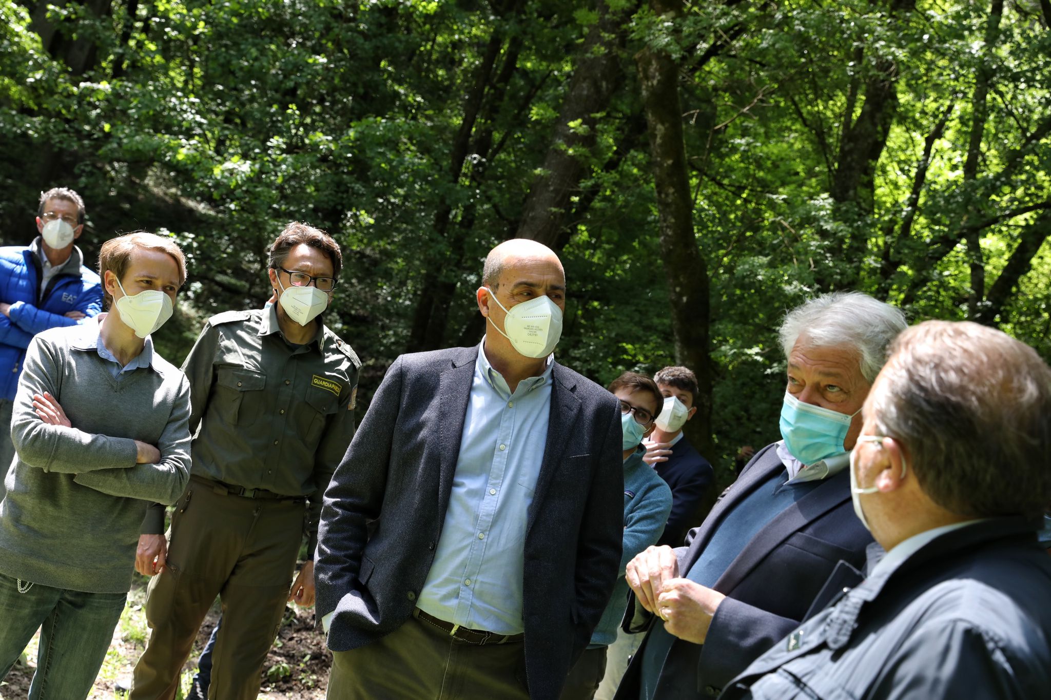 Nicola Zingaretti al taglio del nastro per l'Ostello della Gioventù a Casale Poterenovo