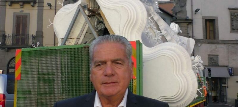 GIOVANNI-ARENA-GLORIA-MACCHINA-SANTA-ROSA