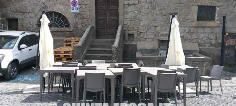 piazza-san-carluccio4