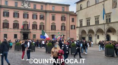 PREFETTURA-STUDENTI-PROTESTA-ORARI