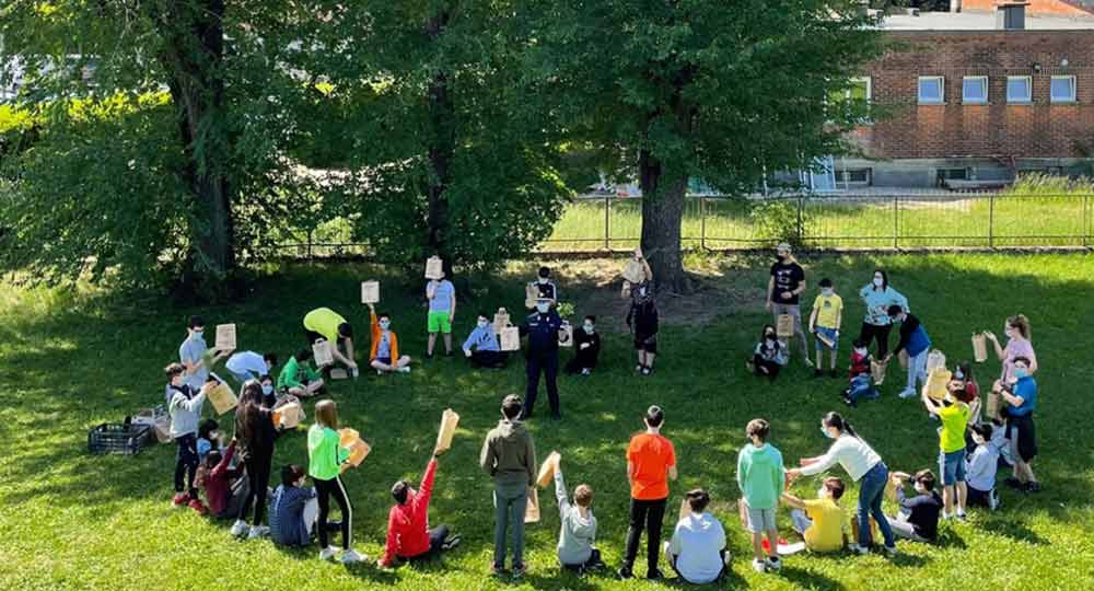 “Un albero per il futuro”: scuole e carabinieri insieme per l’ambiente e la legalità.