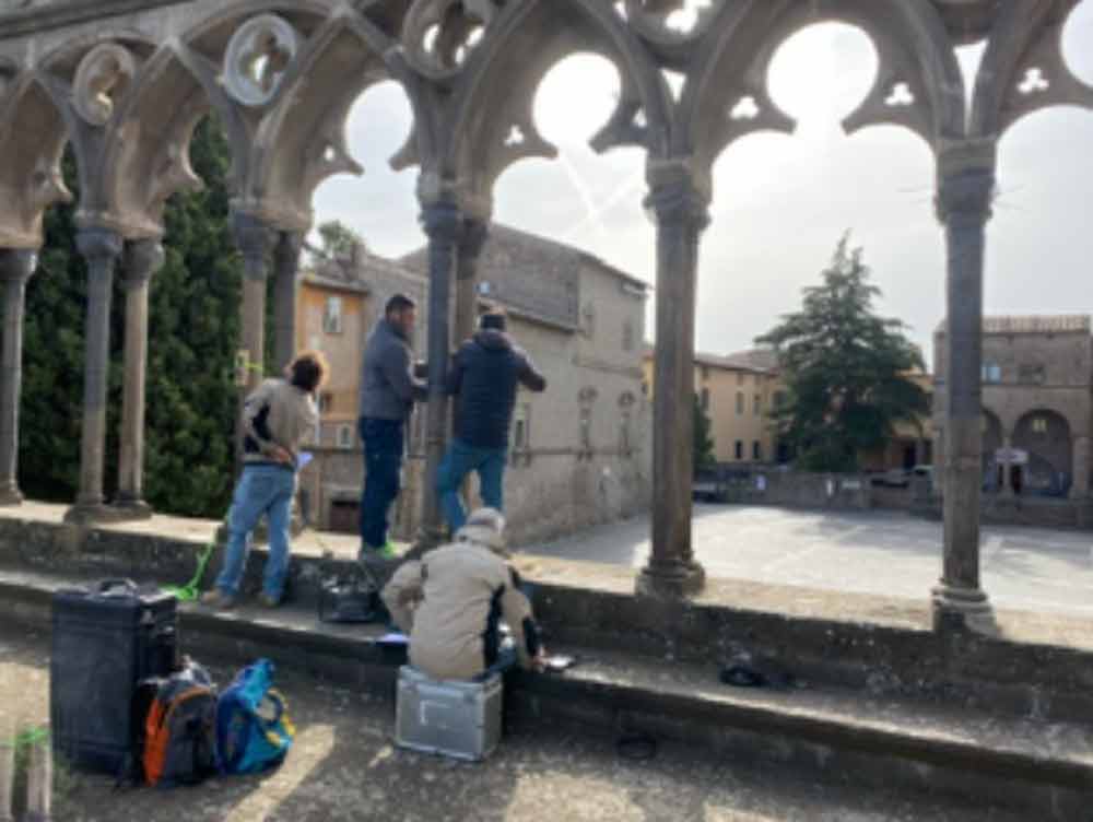 Loggia Palazzo Papale: iniziati rilievi e accertamenti. Attenzionate subito le colonnine.