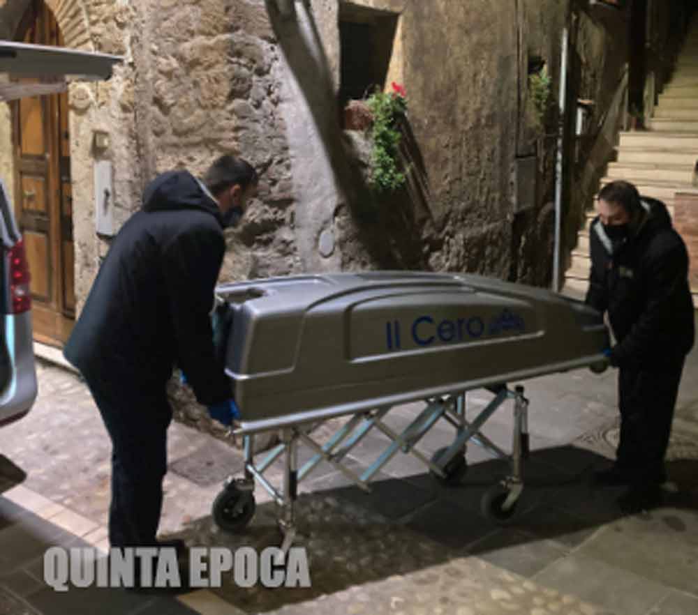 Orte: donna di 45 anni trovata morta in casa.