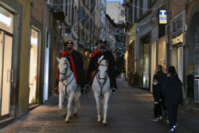 carabinieri-a-cavallo