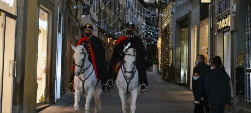 carabinieri-a-cavallo