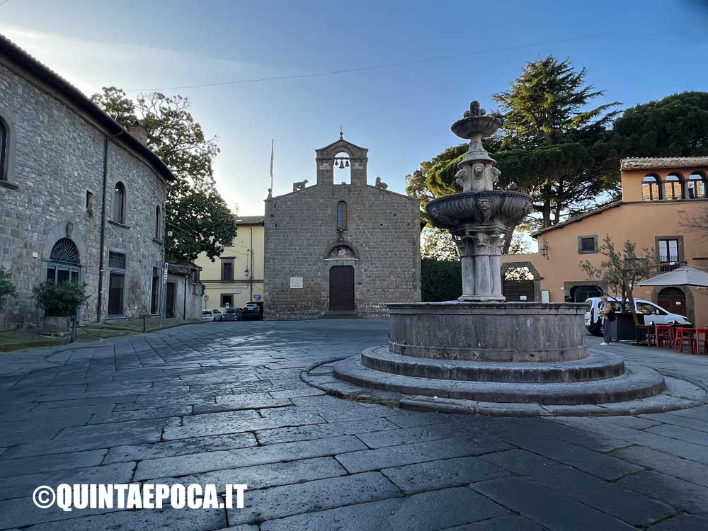 Paul Whitehead ed Erma a “Onirica la Notte di Mezza Estate”.