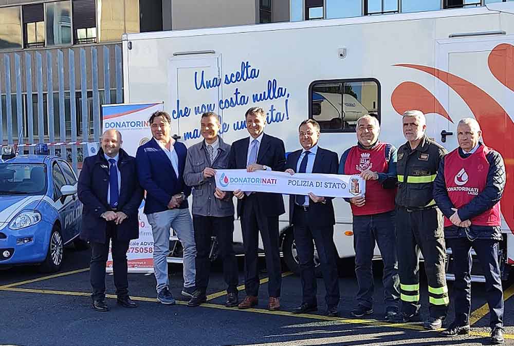 Successo per la giornata di donazione del sangue in questura.