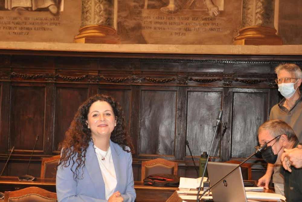 Frontini proclamata sindaca, visita Monterazzano e Università: «Sono già a lavoro».