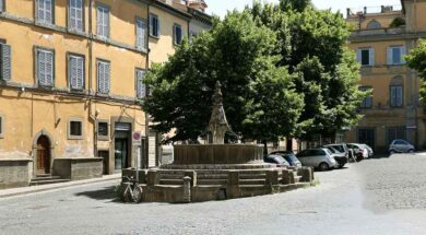 piazza-san-faustino