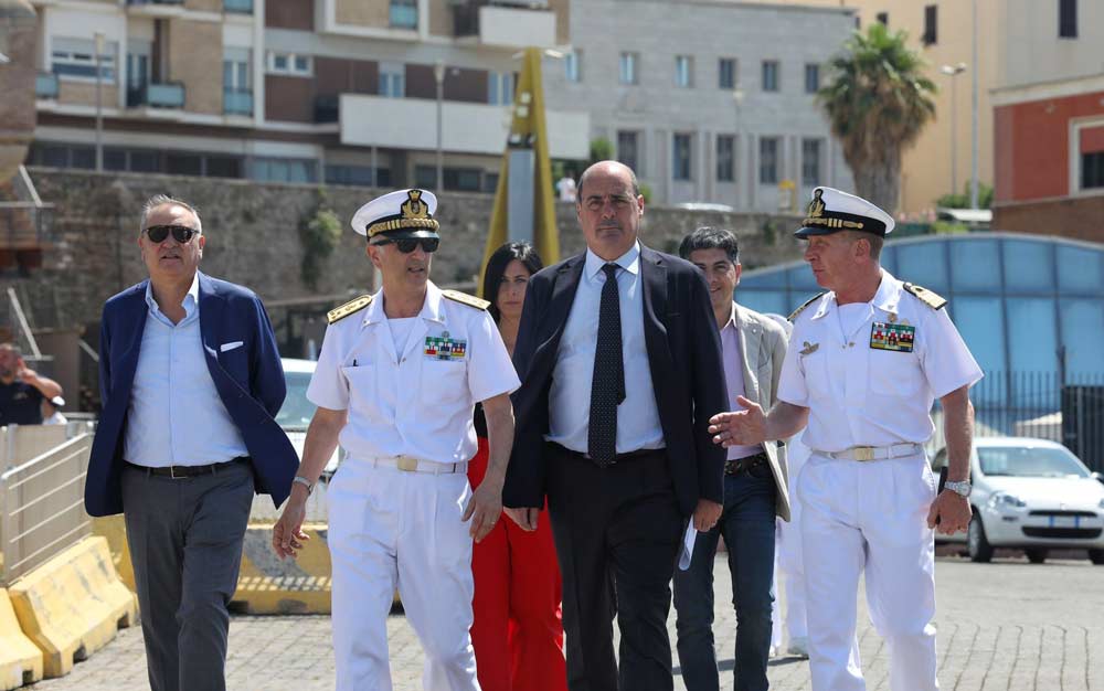 Zingaretti e Carlone presentano il progetto: «Al mare più sicuri».