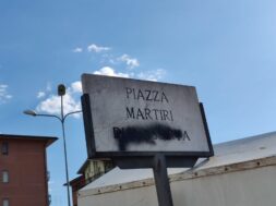 Piazza Martiri di Nassirya (1)