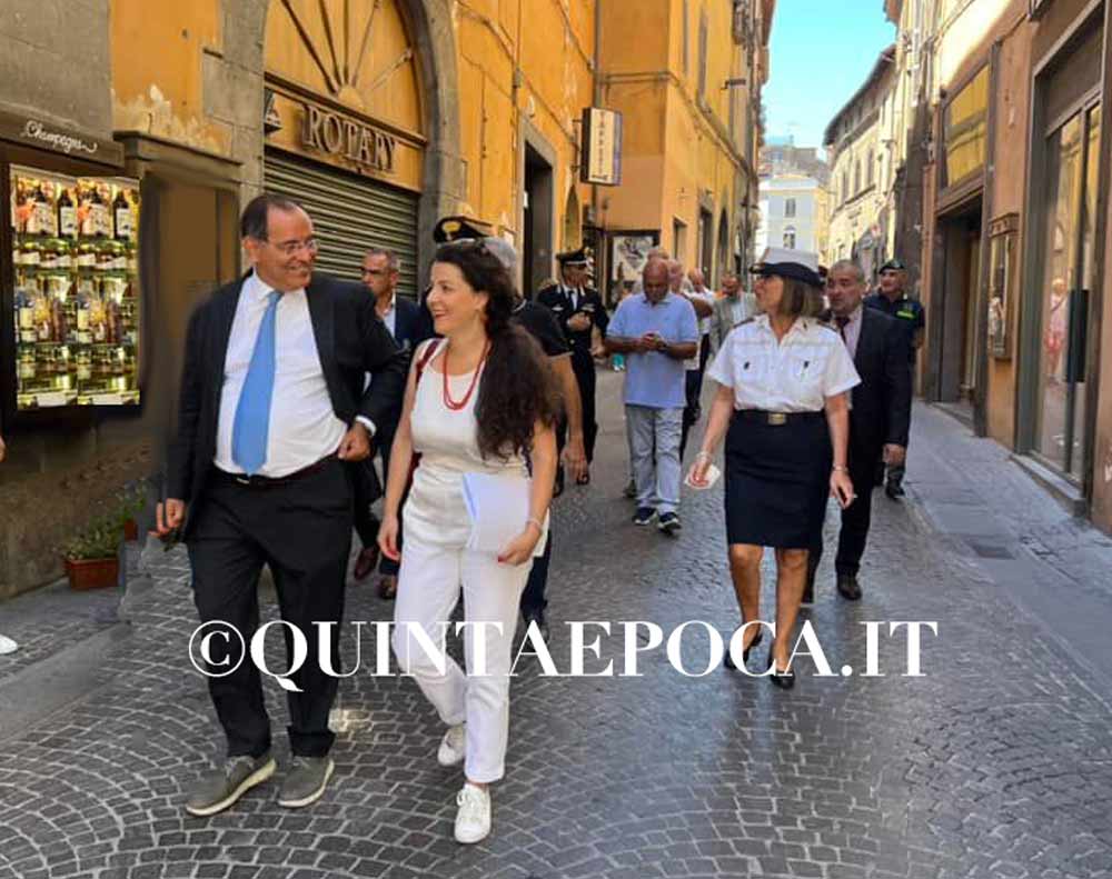 Trasporto S. Rosa, prefetto Cananà: «Affinamenti in futuro per contemperare sicurezza e tradizione».